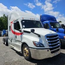 2022 Freightliner Cascadia Sleeper Cab