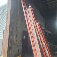 Louisville 40nft fiberglass ladder