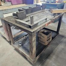 Rolling welding table