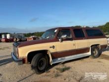 1983 CHEVROLET 20SILVERADO SUBURBAN