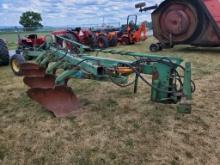 John Deere 2500 Plow