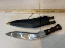 large unmarked knife