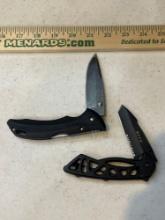 2 Buck pocket knives