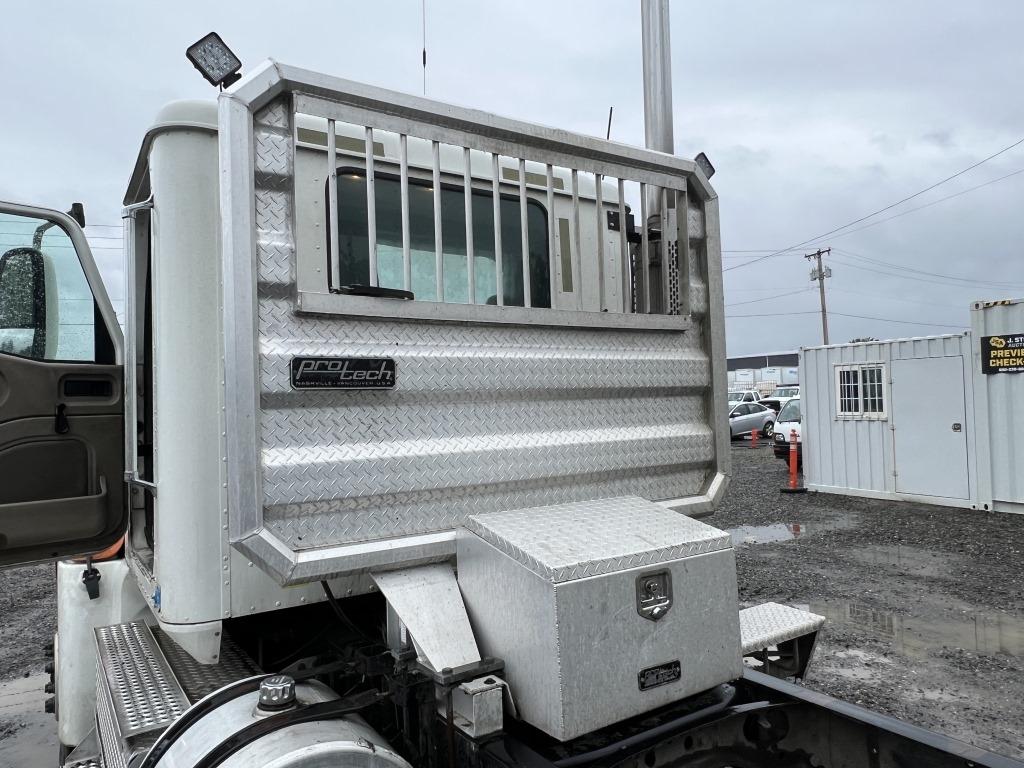 2006 International 9400i T/A Truck Tractor