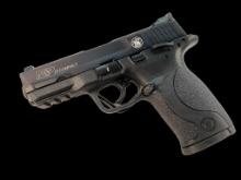 Smith & Wessen M & P 22 Compact 22 Caliber Pistol