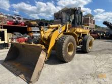 1997 Caterpillar 938F Side Loader, SN 1KM02469