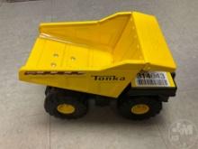 TONKA 4000 TOY DUMP TRUCK, ALL PROCEEDS BENEFIT K9'S FOR