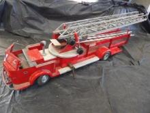 Doepke Rossmoyne American Lafrantz Fire Truck, Nice Old Toy!