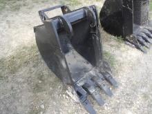 Unused Bobcat 18" Tooth Excavator Bucket, Bobcat QC