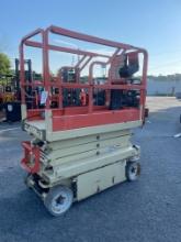 JLG Electric Scissor Lift