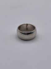 5.9g Sterling Silver Ring 3/8" Wide Size 3.5