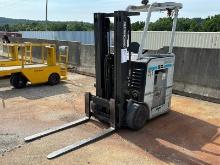 2016 UNICARRIERS 1S1L18NV STANDUP FORKLIFT