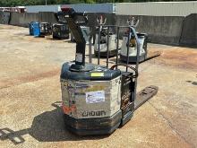 2006 CROWN WALKIE PW3520-60 PALLET JACK