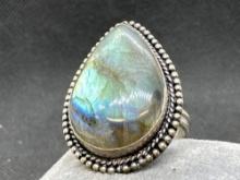 Beautiful Moonstone Ring 7.27 Grams Size 10