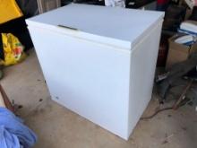 Frigidaire Deep Freezer