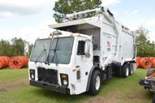 2011 Mack Garbage Truck