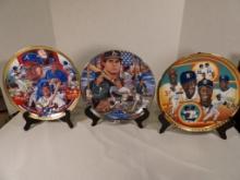 (3) SPORTS IMPRESSIONS COMMEMORATIVE COLLECTOR'S PLATES DAVE JUSTICE, JOSE CONSECO, AND KEN GRIFFEY,