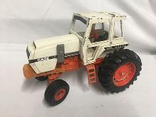 Ertl 1/16 Scale, Case 2590 Tractor
