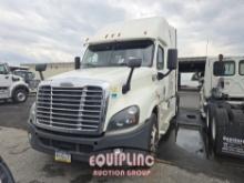 2017 FREIGHTLINER CASCADIA TANDEM AXLE SLEEPER