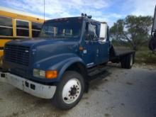 1996 IH 4700 T44E 4-DOOR FLATBED TRUCK