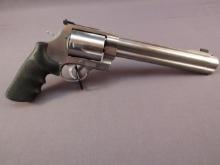 handgun: S&W Model 500, Revolver, .500, 5 shot, 9" barrel, S#CHM4114