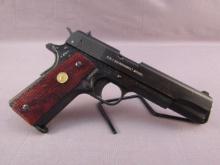 handgun: COLT Government, Semi-Auto Pistol, .22LR, 10 shot, 5" barrel, S#LK034202