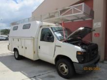 2008 Ford E-350 Cab & Chassis