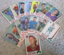 Clean Lot (16) 1969-70 Topps Hockey Cards
