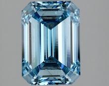 2.35 ctw. VS1 IGI Certified Emerald Cut Loose Diamond (LAB GROWN)