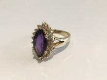 14k yellow gold Ring with amethyst and diamonds