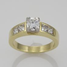 18k Gold Diamond Engagement Ring, 1.30tdw - Size
