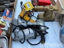 Air tools and electric tools