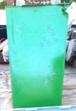 John Deere 4020 left side cover