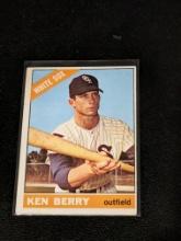 1966 Topps Ken Berry #127 Chicago White Sox Vintage Baseball Card