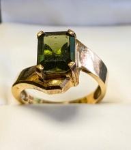 Sterling Silver 925 with Gold plate and Baguette Cut Green Stone sz. 8.5