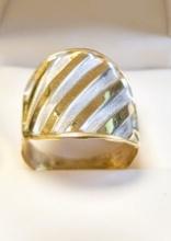 FEATURE 14k Ring 2 toned White and Yellow Gold Ring stamped Italy sz. 10