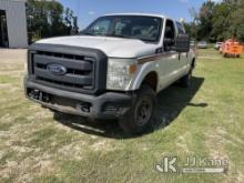 2015 Ford F250 4x4 Crew-Cab Pickup Truck Runs & Does Not Move) (Jump To Start,  Body Damage, Seats D