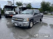 (Riviera Beach, FL) 2012 Chevrolet Silverado 1500 4x4 Crew-Cab Pickup Truck Runs & Moves) (Jump To S