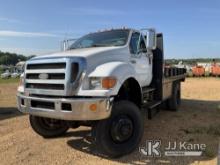 (Byram, MS) 2005 Ford F750 Flatbed Truck Runs & Moves) (Oil Pressure Gauge Erratic Then Stops, Seat