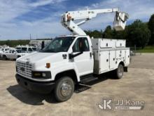 Duralift DTS-29, Telescopic Non-Insulated Bucket Truck mounted behind cab on 2007 Chevrolet C4500 Se