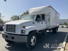 2002 GMC C7H062 Special Conventional Cab Runs, Moves, Operates, Missing GVWR Sticker, rear door to b