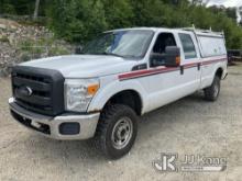 2014 Ford F350 4x4 Crew-Cab Pickup Truck Runs & Moves) (Damaged Side View Mirrors, Missing Running B