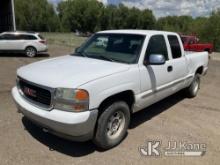 2001 GMC Sierra 1500 4x4 Extended-Cab Pickup Truck Runs & Moves) (Jump to Start.  4x4 Engages But Sl