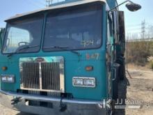 2006 Peterbilt 320 Tilt-Cab & Chassis Not starting dead batteries Must be removed in 10 days there i