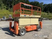 (Shrewsbury, MA) 2009 JLG 4069LE Self-Propelled Electric Scissor Lift Moves & Operates