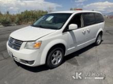 2008 Dodge Grand Caravan Van Towed In, Runs, Condition Unknown