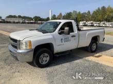 2009 Chevrolet Silverado 2500HD Pickup Truck Duke Unit) (Runs & Moves) (Body/Paint Damage