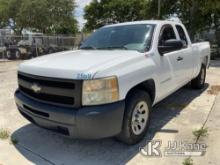 2010 Chevrolet Silverado 1500 Extended-Cab Pickup Truck Runs & Moves)( Body Damage, Check Engine Lig