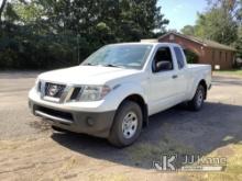 2018 Nissan Frontier Extended-Cab Pickup Truck Runs & Moves) (Body/Paint Damage