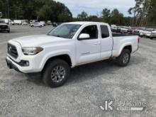 2017 Toyota Tacoma 4x4 Extended-Cab Pickup Truck Runs & Moves) (Jump To Start, Paint Damage